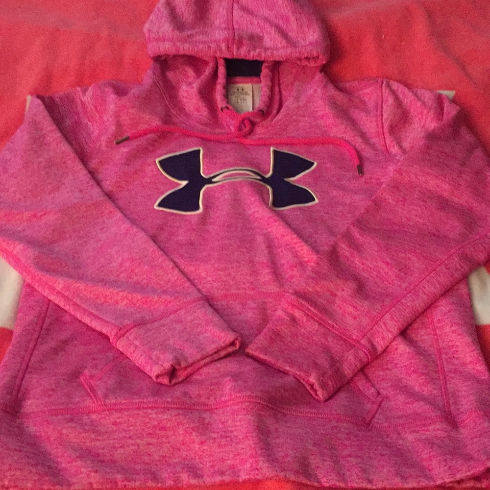 Under Armour sweatshirt